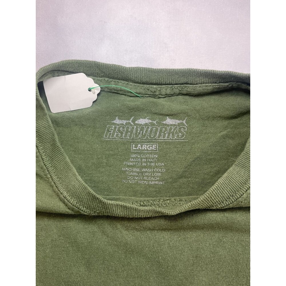 Fishworks Performance Sage Green Graphic Tee Swordfish Skeleton Shirt Size Large